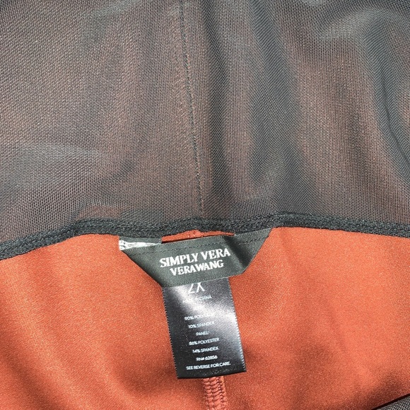 Simply Vera Wang microsuede skimmer Plus leggings - Picture 6 of 11